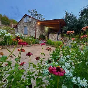  Ferienhaus Stone House Albanien