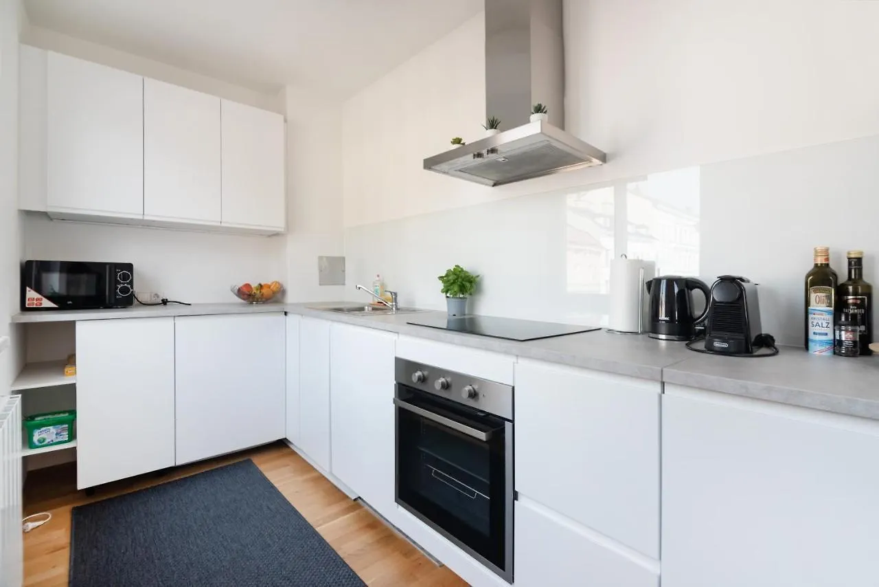 Modern, Bright Studio -Close To The Center In A Quiet Area Wien 0*,