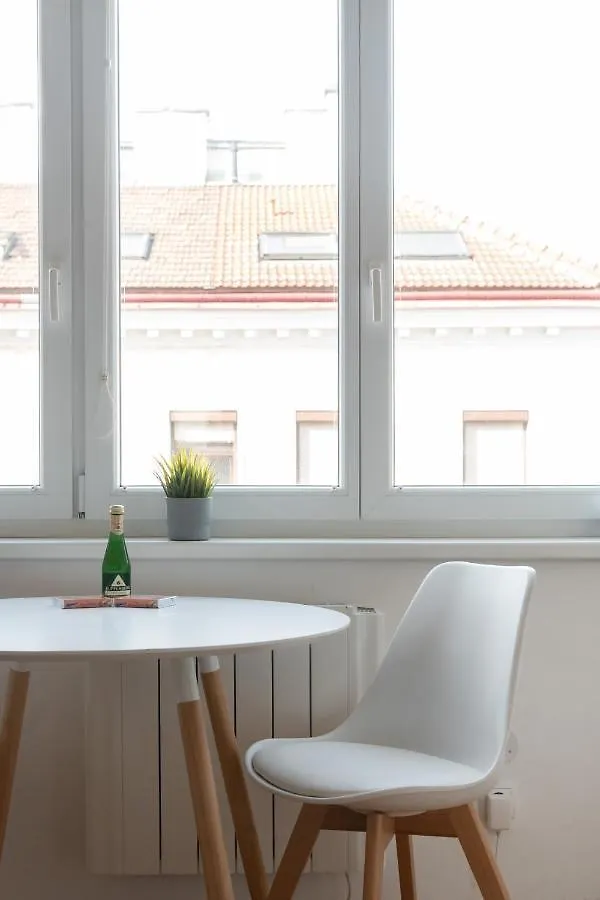 Modern, Bright Studio -Close To The Center In A Quiet Area Wien 0*,