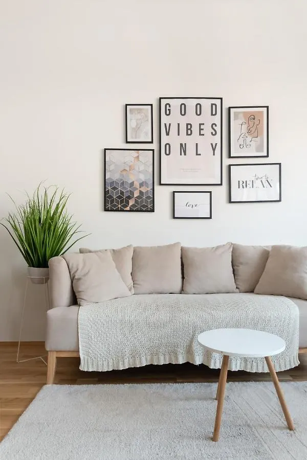 Modern, Bright Studio -Close To The Center In A Quiet Area Wien