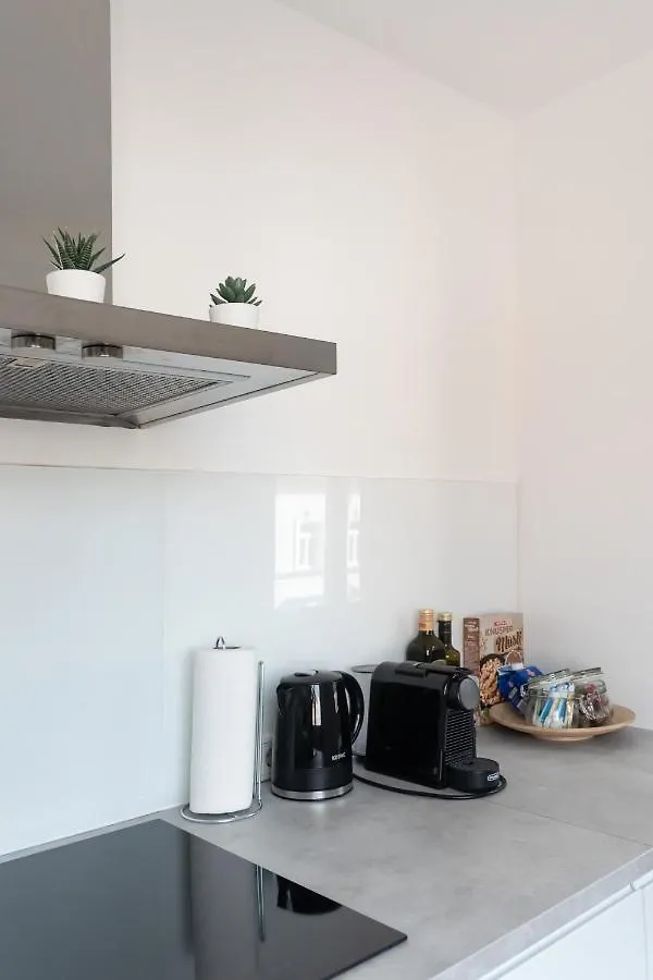 Modern, Bright Studio -Close To The Center In A Quiet Area Wien