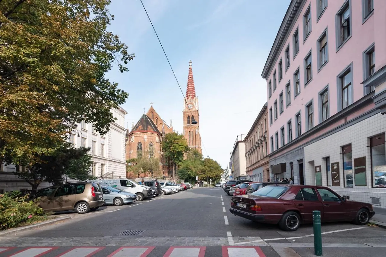 Modern, Bright Studio -Close To The Center In A Quiet Area Wien